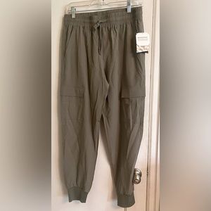 Brand new cargo style pants